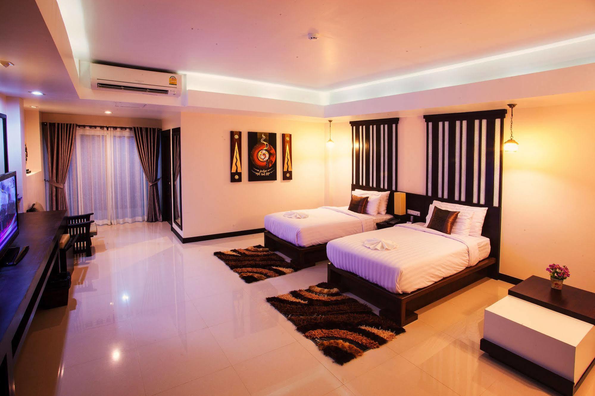 Nantrungjai Boutique Hotel Extérieur photo