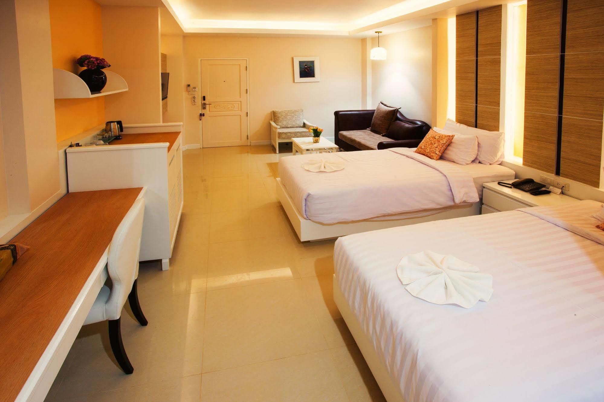 Nantrungjai Boutique Hotel Extérieur photo