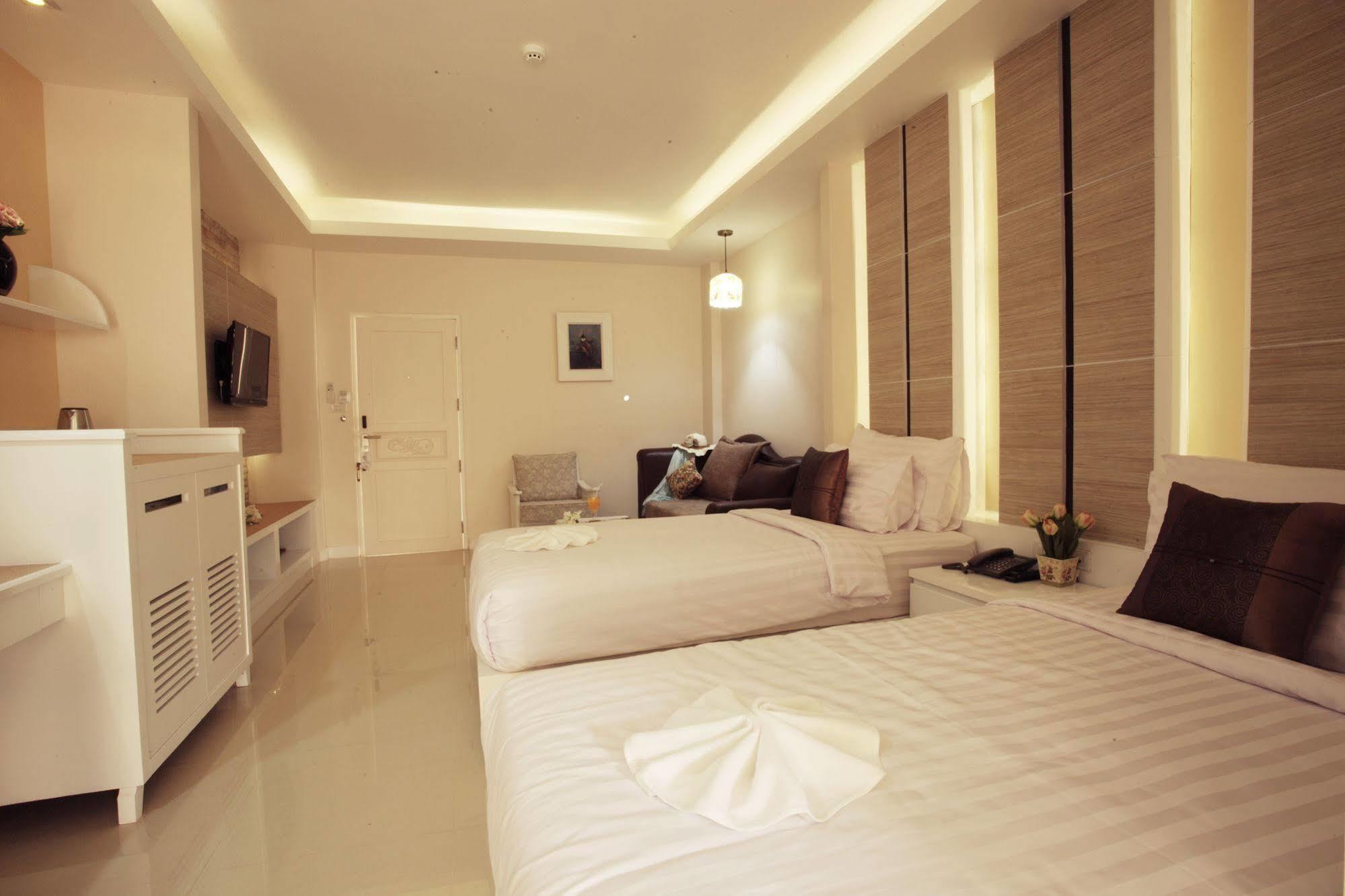 Nantrungjai Boutique Hotel Extérieur photo